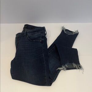 Lucky Brand Size 6/28, Women's Dark Denim Distressed Blue Jeans Ava Super Skinny